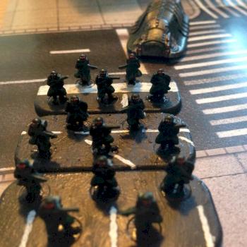Scourge Invader with Infantry #2 by Thernos
