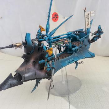 Dark Eldar Raider by Vvard