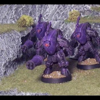 Tau XV25 Stealth Suit by KaJice