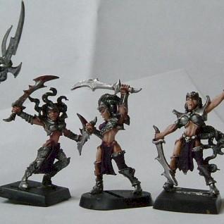 Witch Elves by Karez