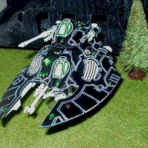 eldar falcon by Fjugin