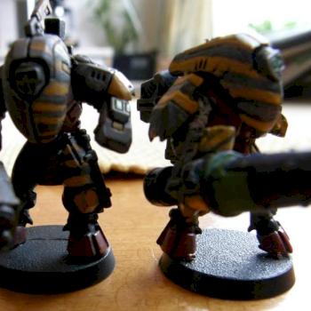 Tau Stealth Suits by Kapu