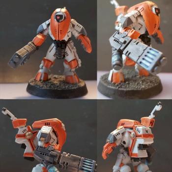 XV25 T'au Battlesuit Commander by Egge