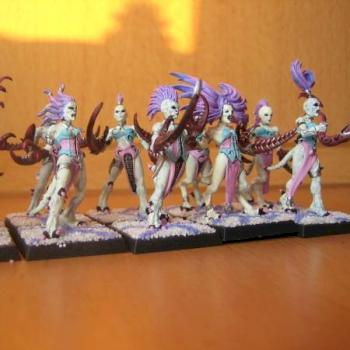 New Daemonettes of Slaanesh by LuckyLuciano