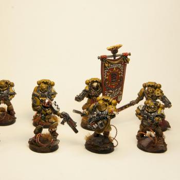 Imperial Fists squad 1 by x2painting