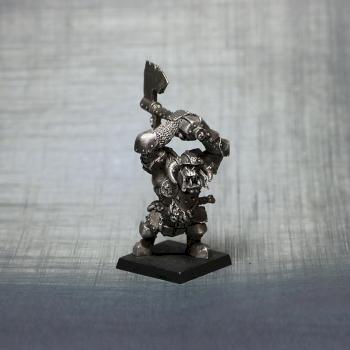 Limited Black Orc with Axe Games Day 2000 by belgun