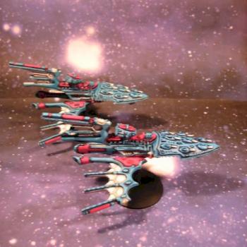 Battlefleet Gothic Eldar Shadow Cruiser by scharling