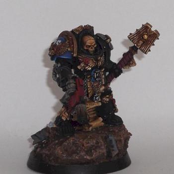 Ultramarines Chaplain Palidorius - now with base by Rogan