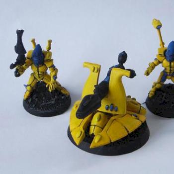 Eldar Heavy weapon platform by Brosis
