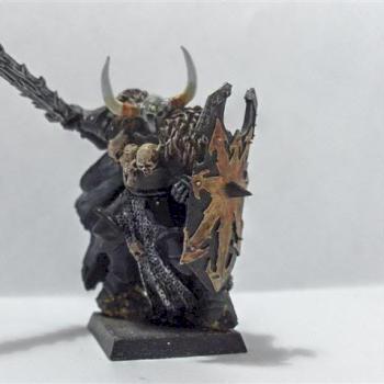 Archaon on  foot by Blueraven84