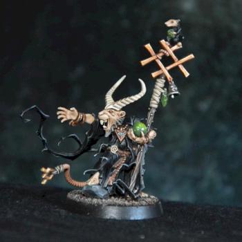 Grey Seer by deelayla