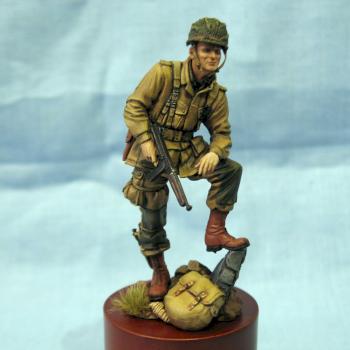 Lieutenant Richard Winters - June 1944 by Studios Max Paint