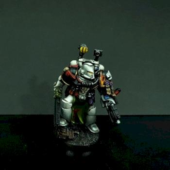 Space Marine Salamander Apothecary by Volatyle