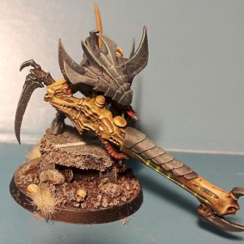 Tyranid Warrior by Orlandwolf