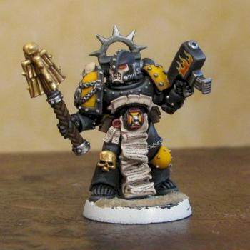 Imperial Fists Chaplain by Diarsid
