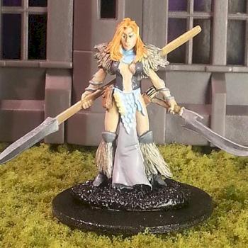 Ishara Snowfinch / Talis the White by jfahy