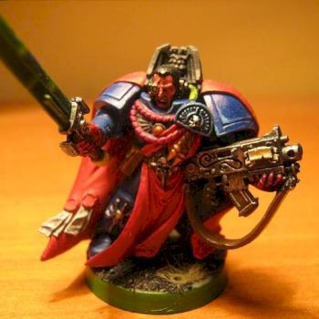 Crimson fists Captain by Lazur