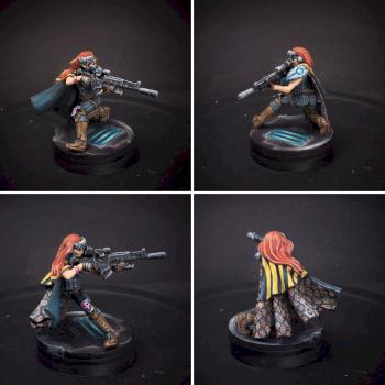 Major Lunah by riotgrrl