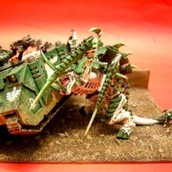 carnifex destroying a tank: update by tons of crap
