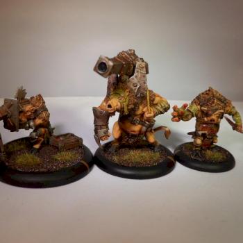 Farrow Razorback Crew, Gun Boar and Targ - Minions/Hordes by Faitek