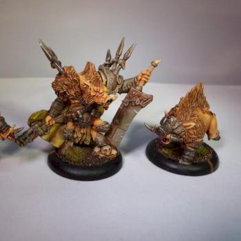 Lord Carver, BMMD, Esq.III and two Razor Boars - Minions/Hordes by Faitek