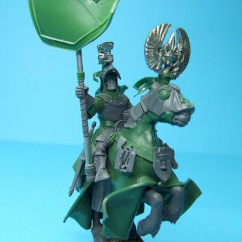Bretonnian Grail Knight Standard Bearer - converted by thistledoo minis