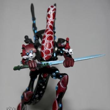 Another mini by glonkie