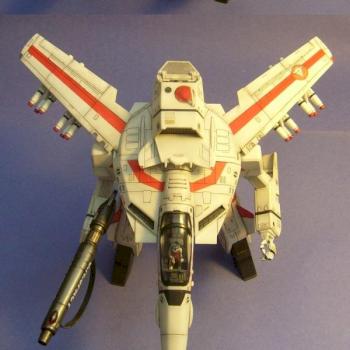 1/48 Yamato VF-1J Transforming Toy Repaint by winterdyne