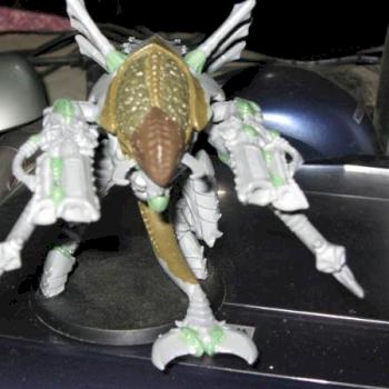 tyranid Carnifex V-C:B-S0036 sniper-fex veiw2 by peternlaurie