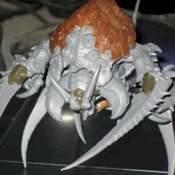 tyranid Carnifex screemer killer veiw2 by peternlaurie