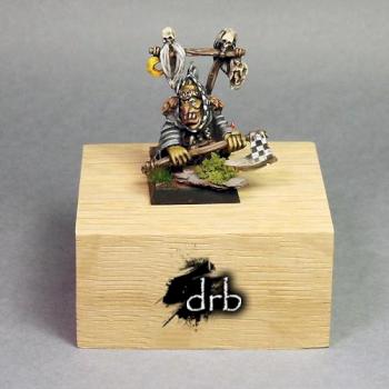 Night Goblin Boss with Great Axe by roc3s