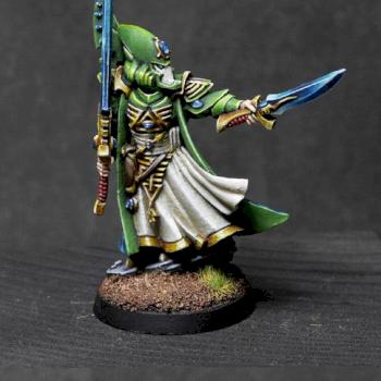 Eldar farseer by aurelio