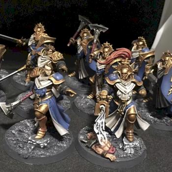 Sequitors by Eselri