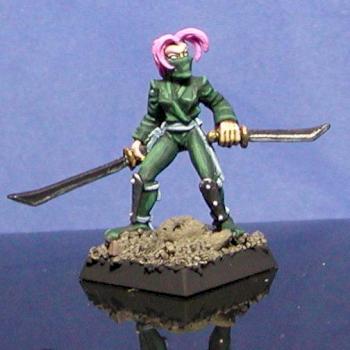 Female miniature by Karnophage