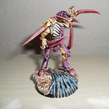 Tyraniden Alpha Krieger (Seite) by voluptanesh
