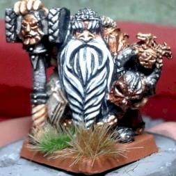 Noble Dwarf/Noble Enano by JoseDarkbringer