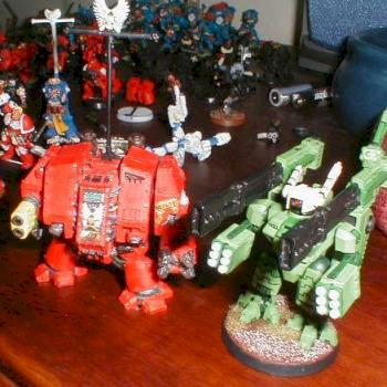 BloodAngels Dreadnought / Tau Broadside Battlesuit by BlackBob