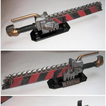 Lifesize SM chainsword by Pizzasemmel