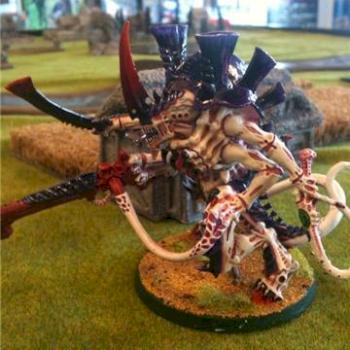 Hive Tyrant by logrim