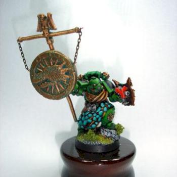 Salamander Standart Bearer by Gereth