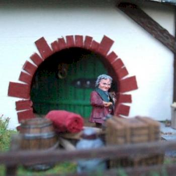 Bilbo and Fatty organizing the Party by charley1968