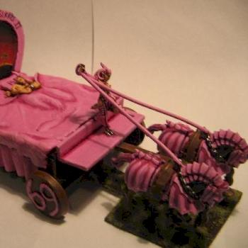 Pink coach by figunarkki