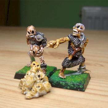 Undead catapult crew (painted in 1996) by edinko