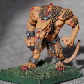 Skaven Rat Ogre by tahrqa