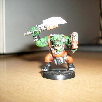 Evil Sunz ork by HunDrenus