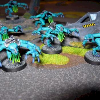 Tyranid Zoidbergs by TeKKle