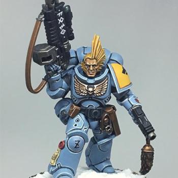 Space Wolves Primaris Lieutenant by Back_to_40k