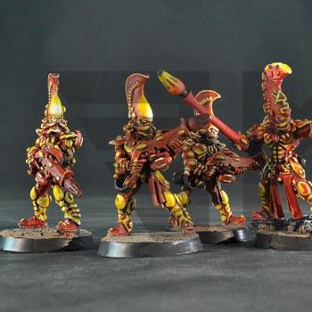 Warhammer 40k Eldar Fire Dragons by hmpaintworkshop