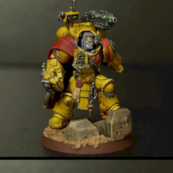 Imperial fists captain Tor Garadon by hsh521