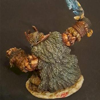 Bones Giant Boerogg by Centipede